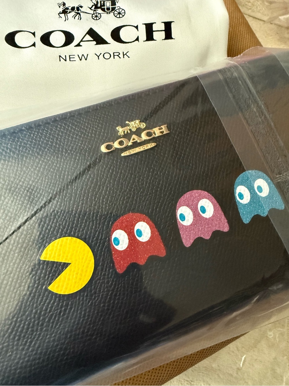 Coach X Pac-Man accordion zip wallet zip around wallet w/ dust bag NWT F55736 - Picture 2 of 13